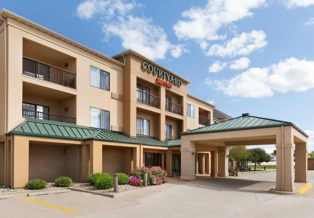 Hotel Courtyard By Marriott Bloomington Normal Exteriér fotografie