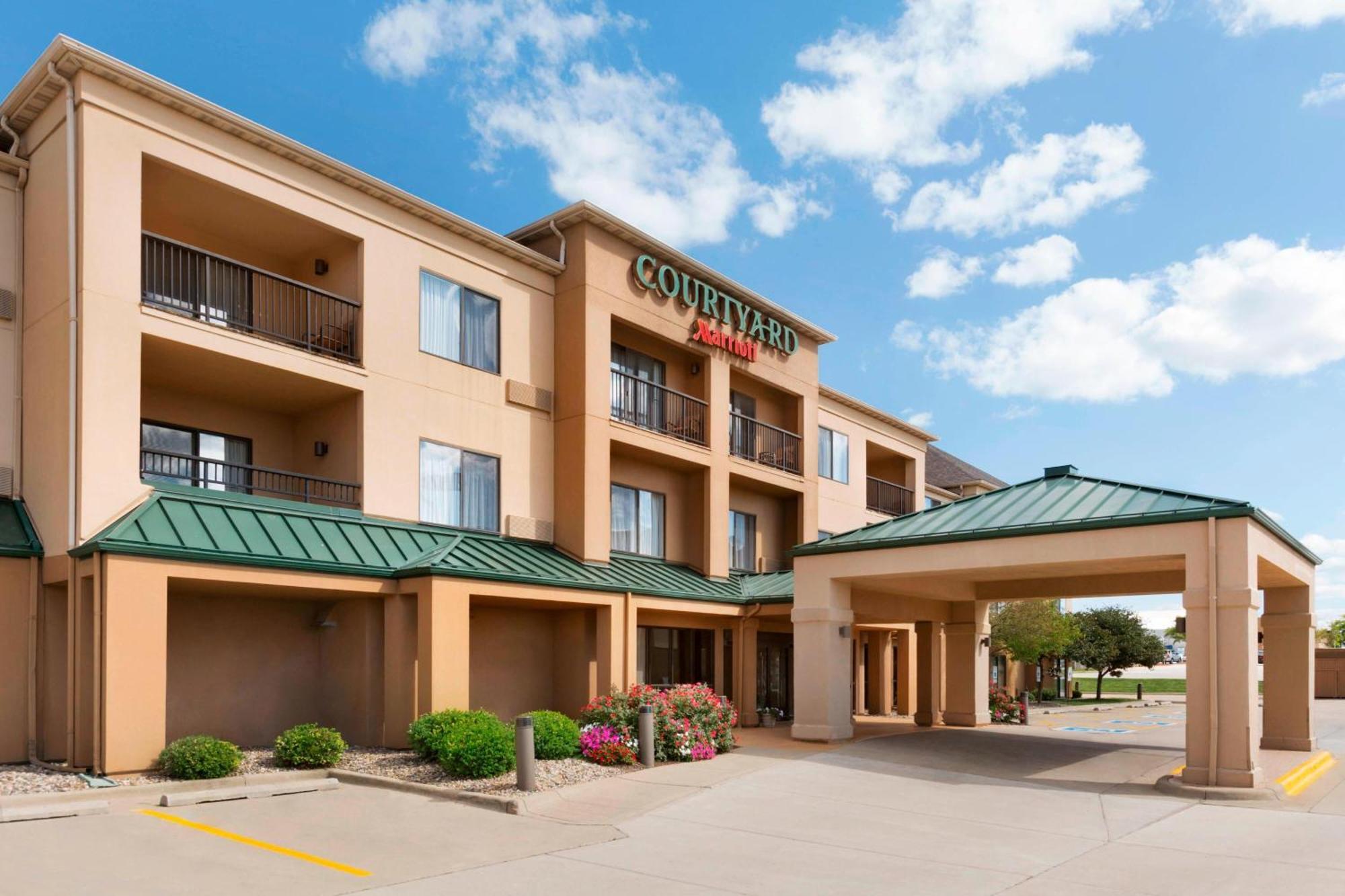 Hotel Courtyard By Marriott Bloomington Normal Exteriér fotografie