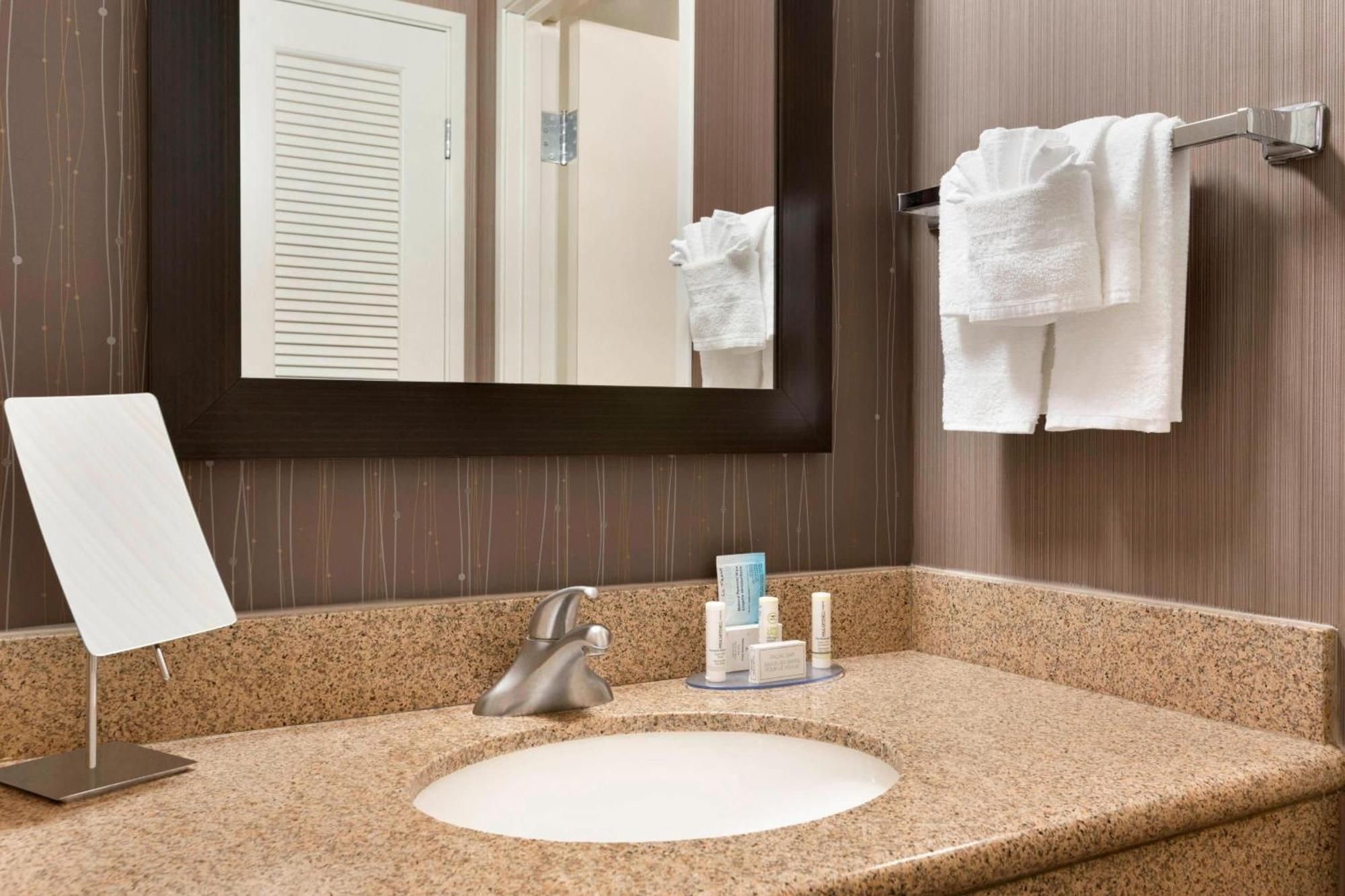 Hotel Courtyard By Marriott Bloomington Normal Exteriér fotografie